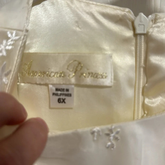 Americas Princess Little Girls Fancy Cream Colored Dress Size 6X Embroidered - Picture 8 of 8
